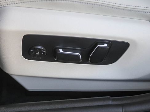 New 2026 BMW 530i RWD image 18