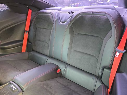 Used 2018 Chevrolet Camaro ZL1 image 10