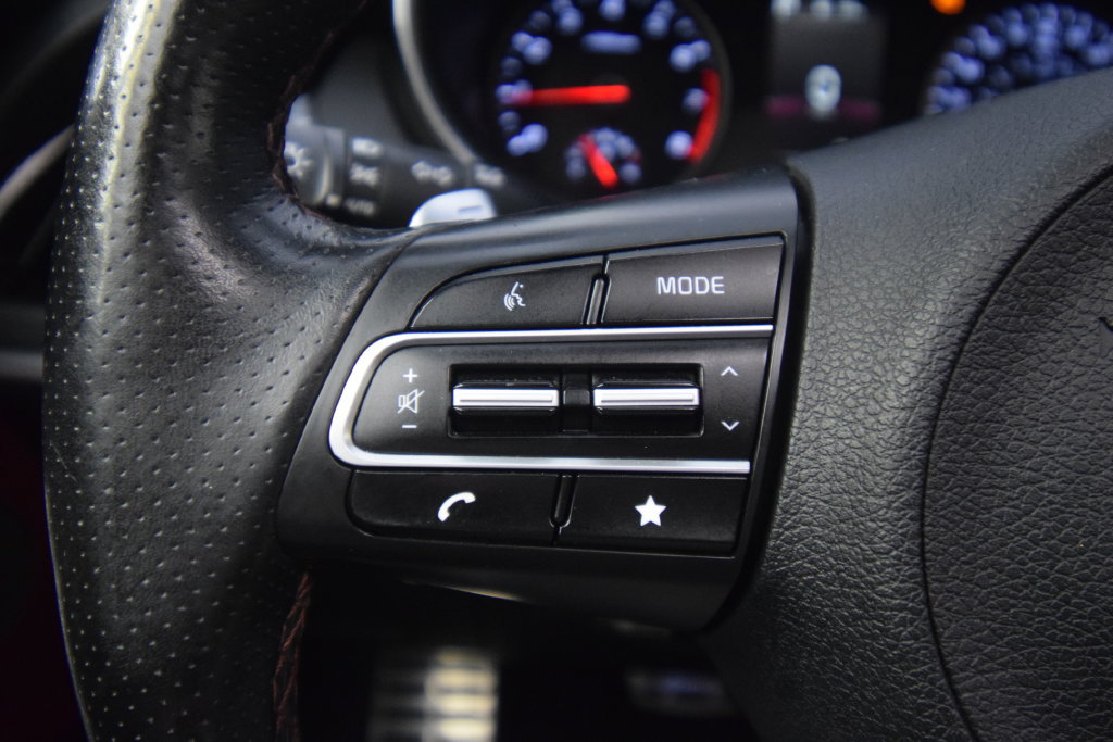 Used 2022 Kia Stinger GT-Line w/ Sun & Sound Package AWD/4WD image 31