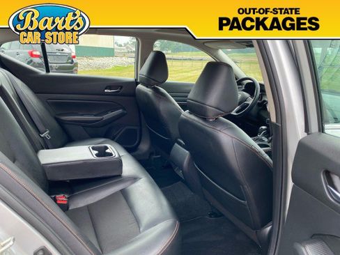 Used 2019 Nissan Altima 2.5 SR w/ SR Premium Package AWD/4WD image 9