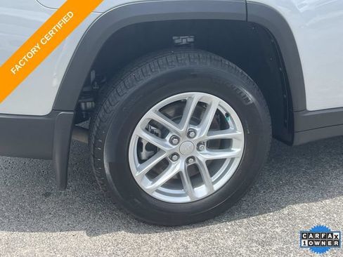 Certified 2025 Jeep Grand Cherokee L Laredo w/ MOPAR Finishing Package AWD/4WD image 12