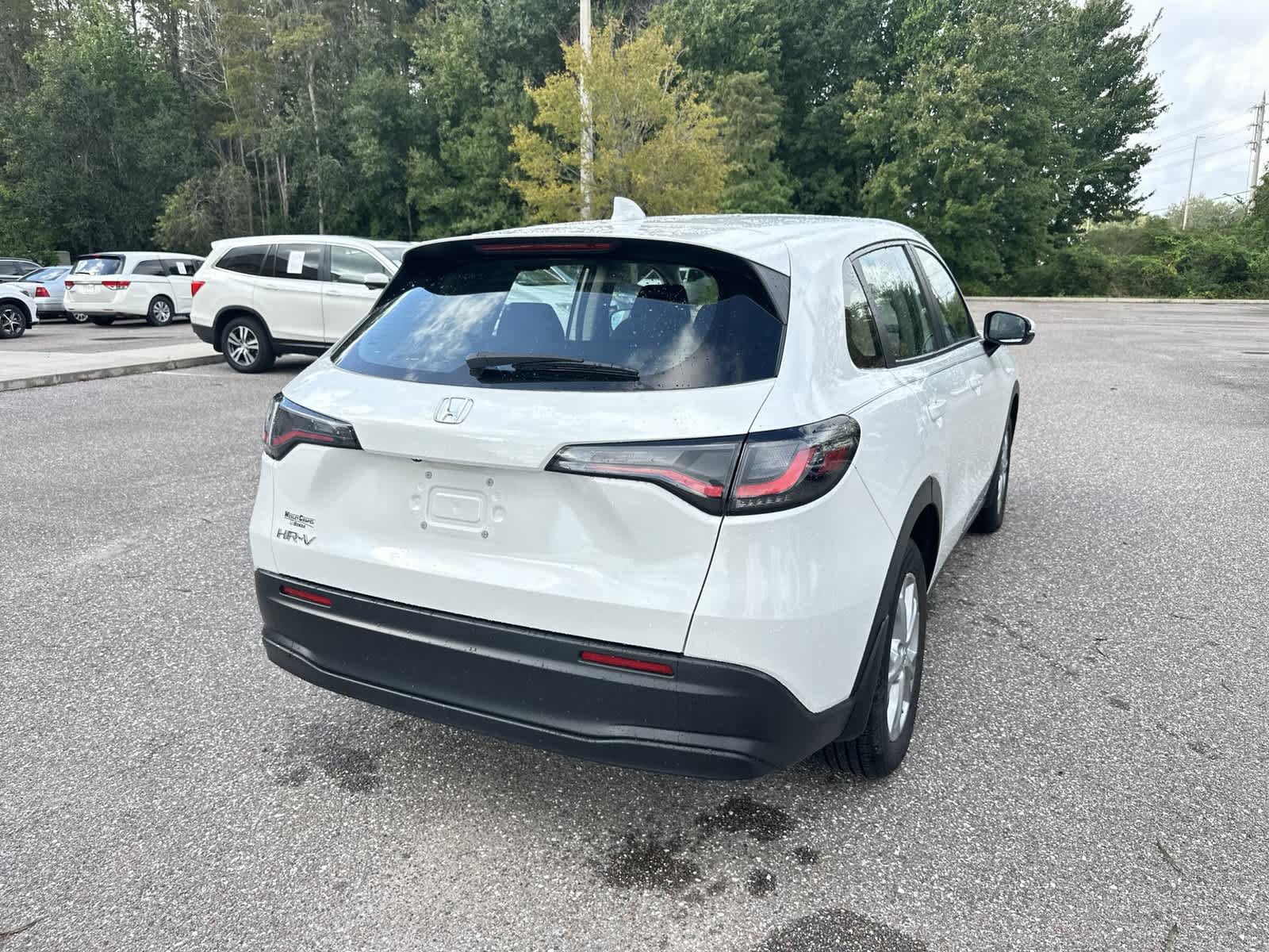 Used 2023 Honda HR-V LX image 6