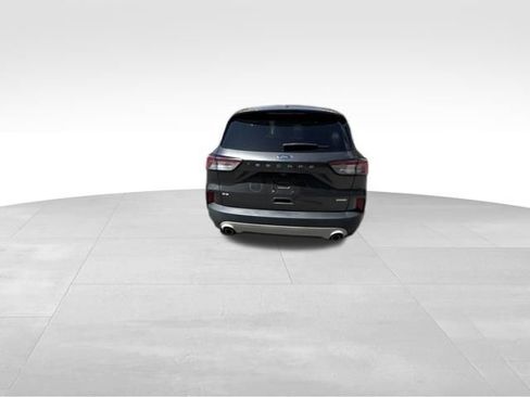 Used 2020 Ford Escape SE FWD image 7