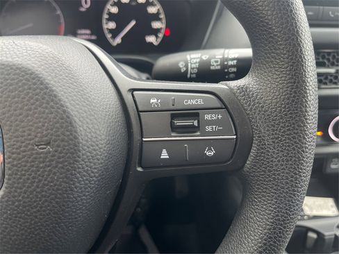 Used 2023 Honda HR-V LX image 31