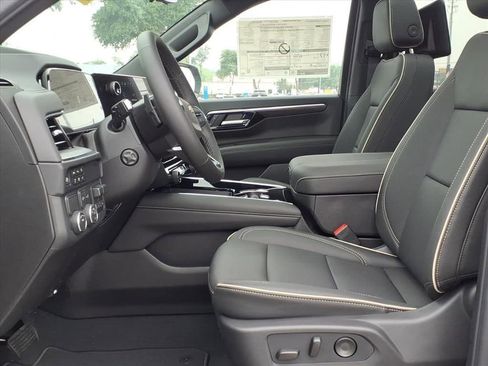 New 2026 Chevrolet Tahoe Premier RWD image 17