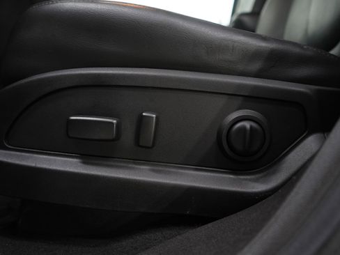 Used 2016 GMC Acadia SLT w/ Open Road Package image 25