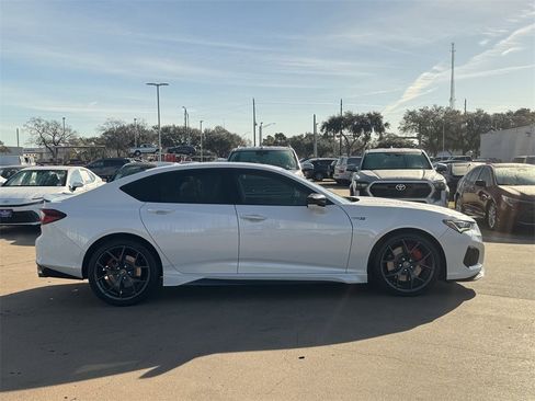 Used 2023 Acura TLX Type S image 3