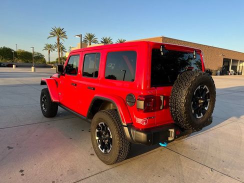 Used 2024 Jeep Wrangler Unlimited Rubicon 4xe AWD/4WD image 51