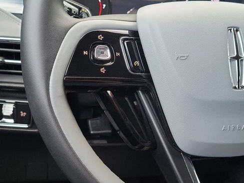 Certified 2022 Lincoln Corsair FWD image 21