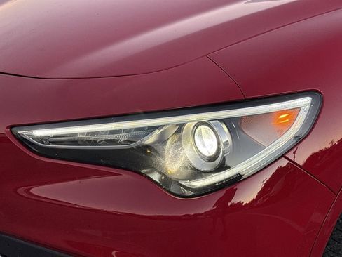 Used 2020 Alfa Romeo Stelvio Sport w/ Quick Order Package 22J Sport image 29