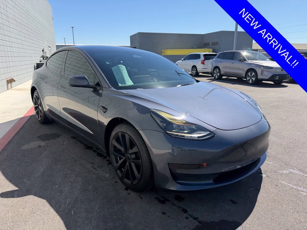 Used 2023 Tesla Model 3 Standard Range RWD image 5