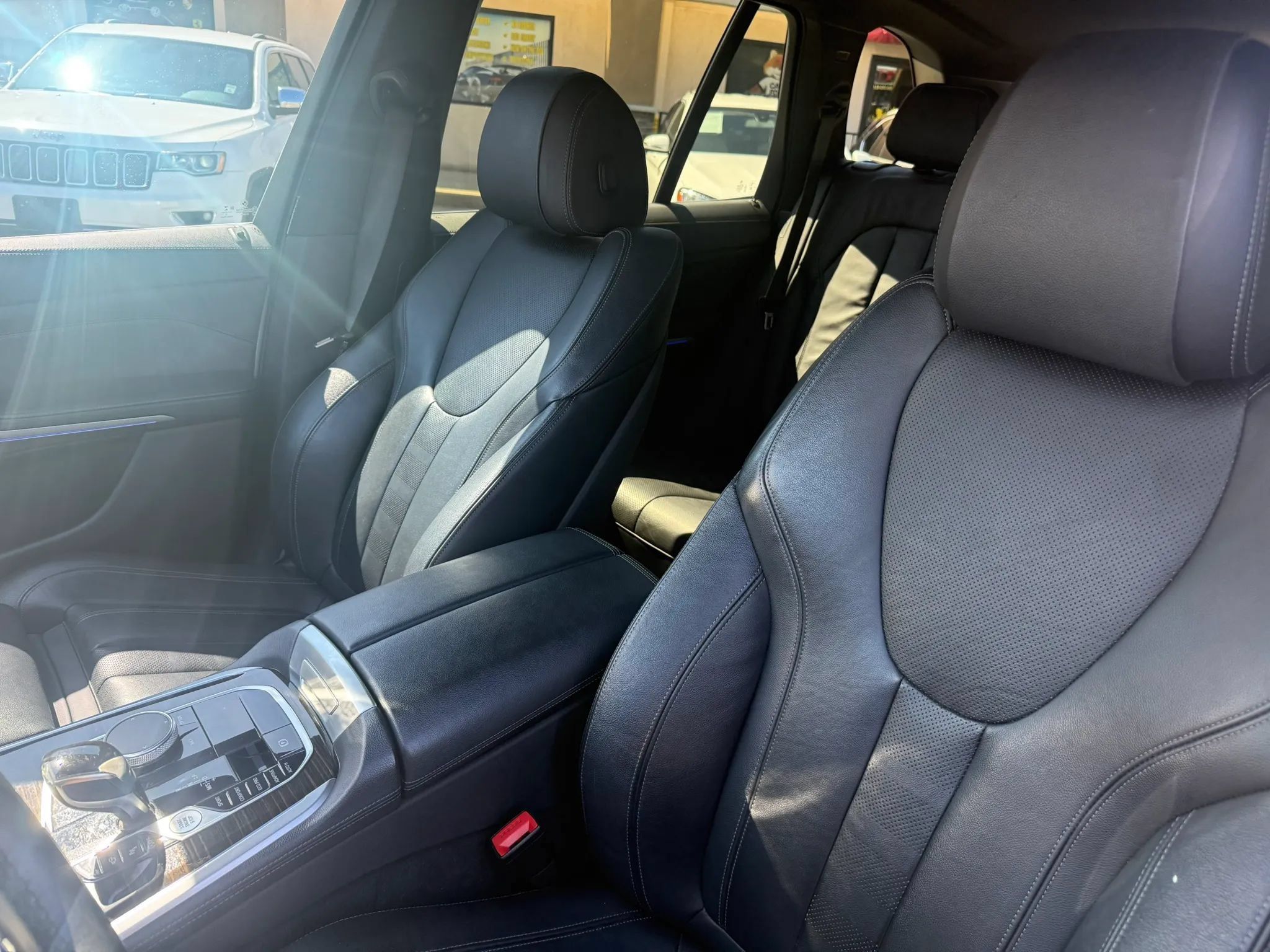 Used 2020 BMW X5 sDrive40i w/ Convenience Package RWD image 12