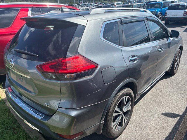 Used 2017 Nissan Rogue SL w/ SL Premium Package FWD image 6