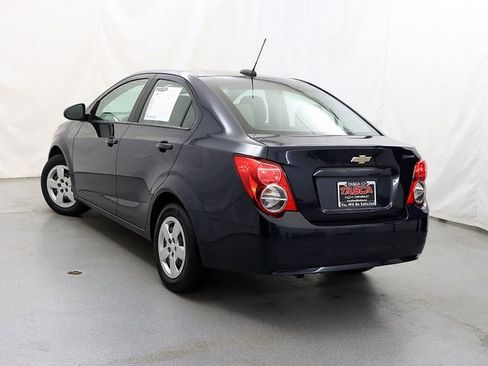 Used 2016 Chevrolet Sonic LS image 10