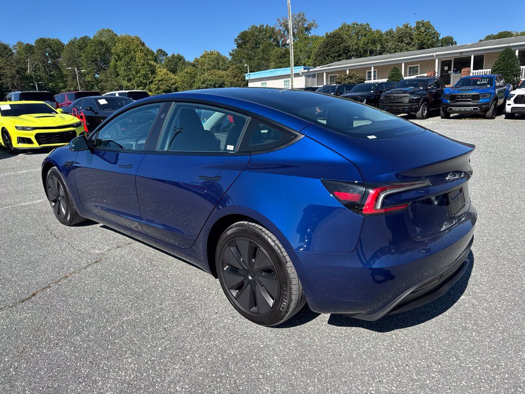 Used 2025 Tesla Model 3 Long Range RWD image 3