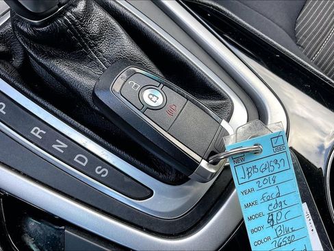 Used 2018 Ford Edge SEL image 36