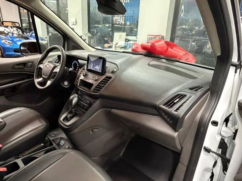 Used 2020 Ford Transit Connect XL image 32