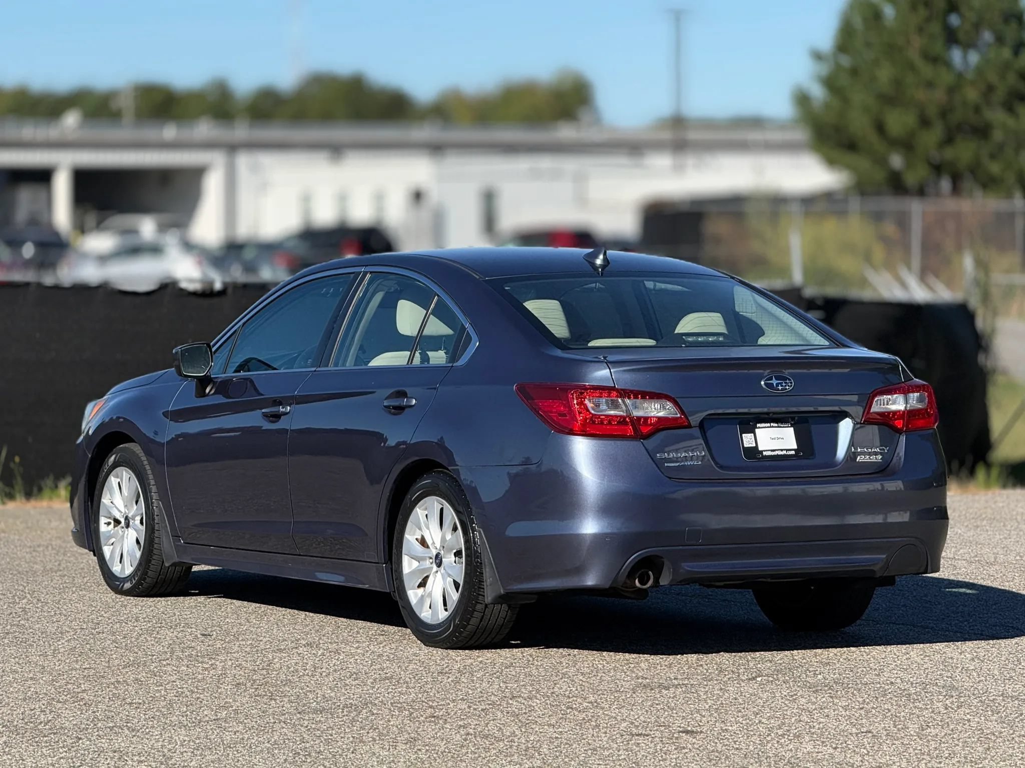Used 2017 Subaru Legacy 2.5i Premium AWD/4WD image 10