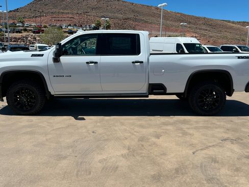 New 2026 Chevrolet Silverado 3500 LTZ w/ LTZ Plus Package AWD/4WD image 2