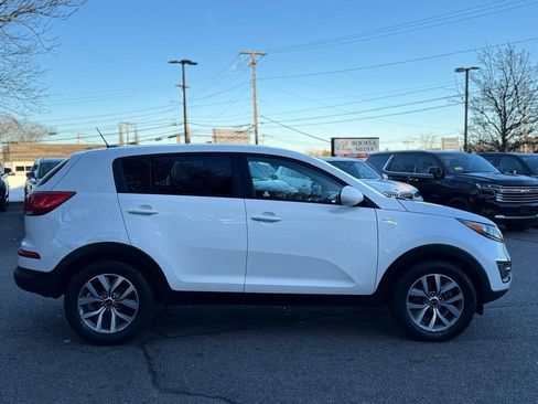 Used 2014 Kia Sportage LX image 7
