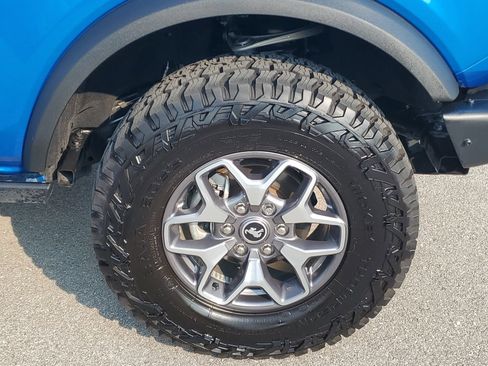 Used 2024 Ford Bronco Badlands AWD/4WD image 6