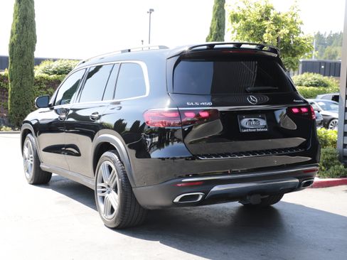 Used 2024 Mercedes-Benz GLS 450 4MATIC image 6