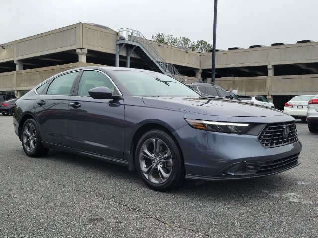 Used 2023 Honda Accord EX image 3