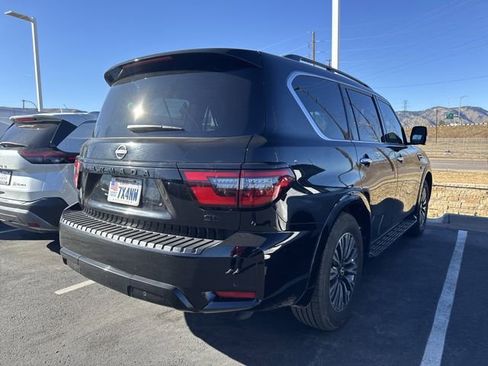 Used 2022 Nissan Armada SL w/ Midnight Edition Package image 2