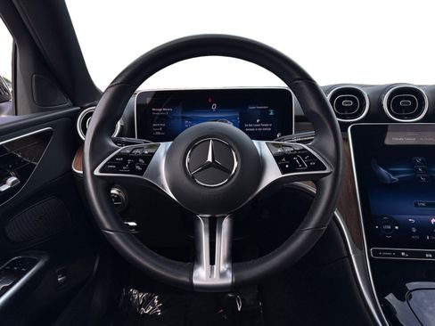 Used 2025 Mercedes-Benz C 300 Sedan image 12