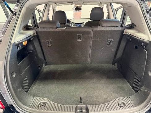 Used 2019 Chevrolet Trax LS FWD image 29