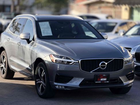Used 2018 Volvo XC60 T6 R-Design AWD/4WD image 7