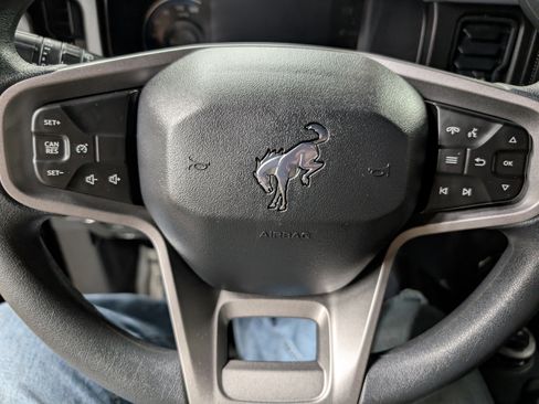 Used 2023 Ford Bronco 2-Door image 13