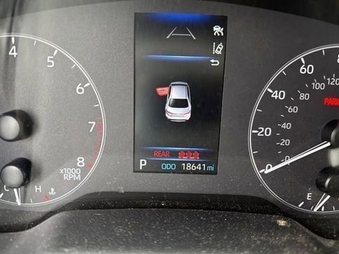 Used 2024 Toyota Corolla LE image 10