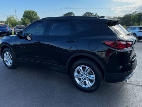 Used 2021 Chevrolet Blazer LT w/ Sound & Technology Package FWD image 6
