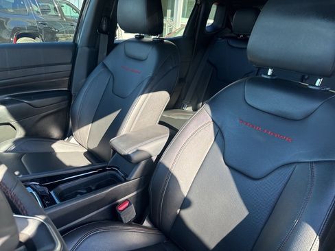 Certified 2024 Jeep Compass Trailhawk w/ Trailhawk Elite Group image 14