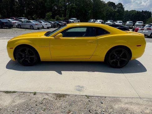 Used 2013 Chevrolet Camaro LS RWD image 4