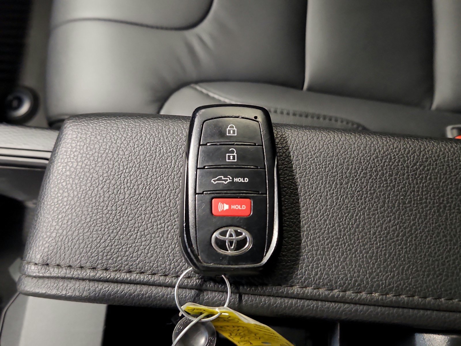 Used 2024 Toyota Tundra SR5 w/ SR5 Convenience Package AWD/4WD image 37