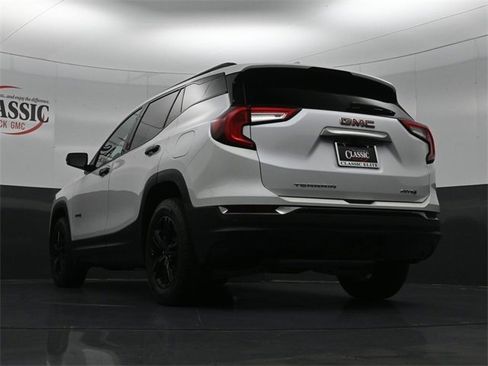 Used 2022 GMC Terrain AT4 w/ Infotainment Package II image 24