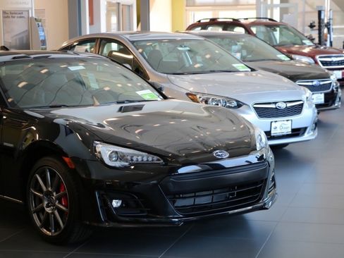 Used 2020 Subaru Crosstrek 2.0i Limited w/ Moonroof Package w/Navigation image 18