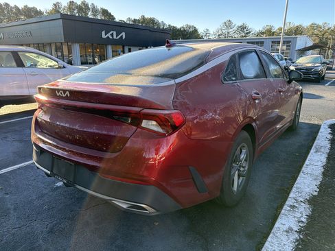 Used 2022 Kia K5 LX image 7
