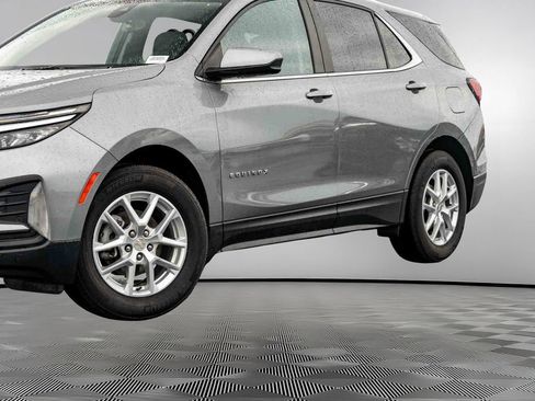 Certified 2024 Chevrolet Equinox LT FWD image 6