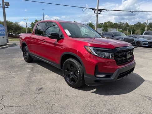 Used 2025 Honda Ridgeline Black Edition image 1