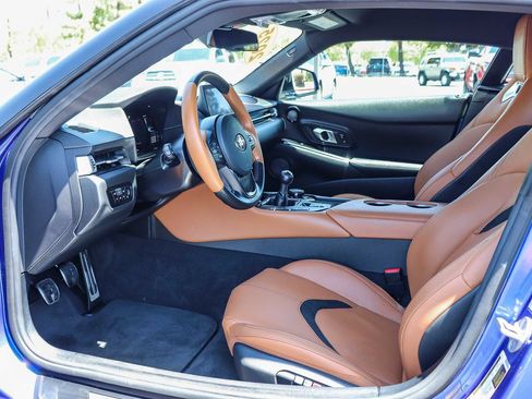 Certified 2025 Toyota Supra Premium w/ Driver Assist Package RWD image 18