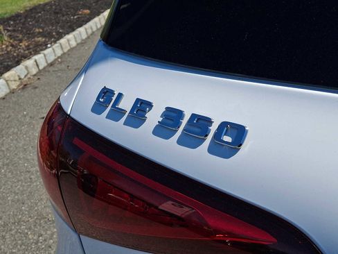 Used 2022 Mercedes-Benz GLE 350 4MATIC image 30