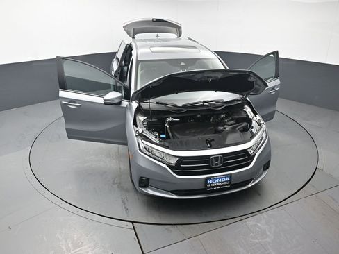 Used 2023 Honda Odyssey EX-L image 52