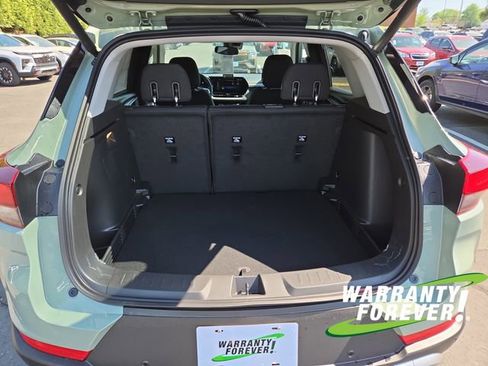 New 2026 Chevrolet TrailBlazer LT w/ Convenience Package AWD/4WD image 17