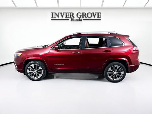 Used 2019 Jeep Cherokee Overland w/ Trailer Tow Group AWD/4WD image 8