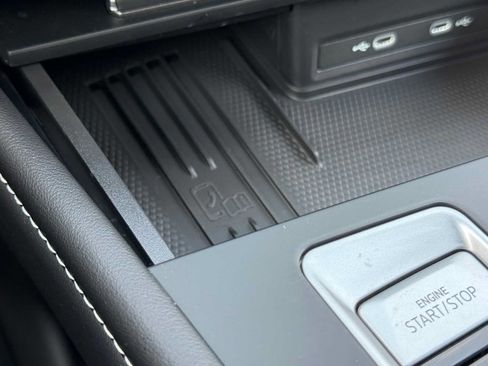 New 2026 Volkswagen Atlas SE image 19