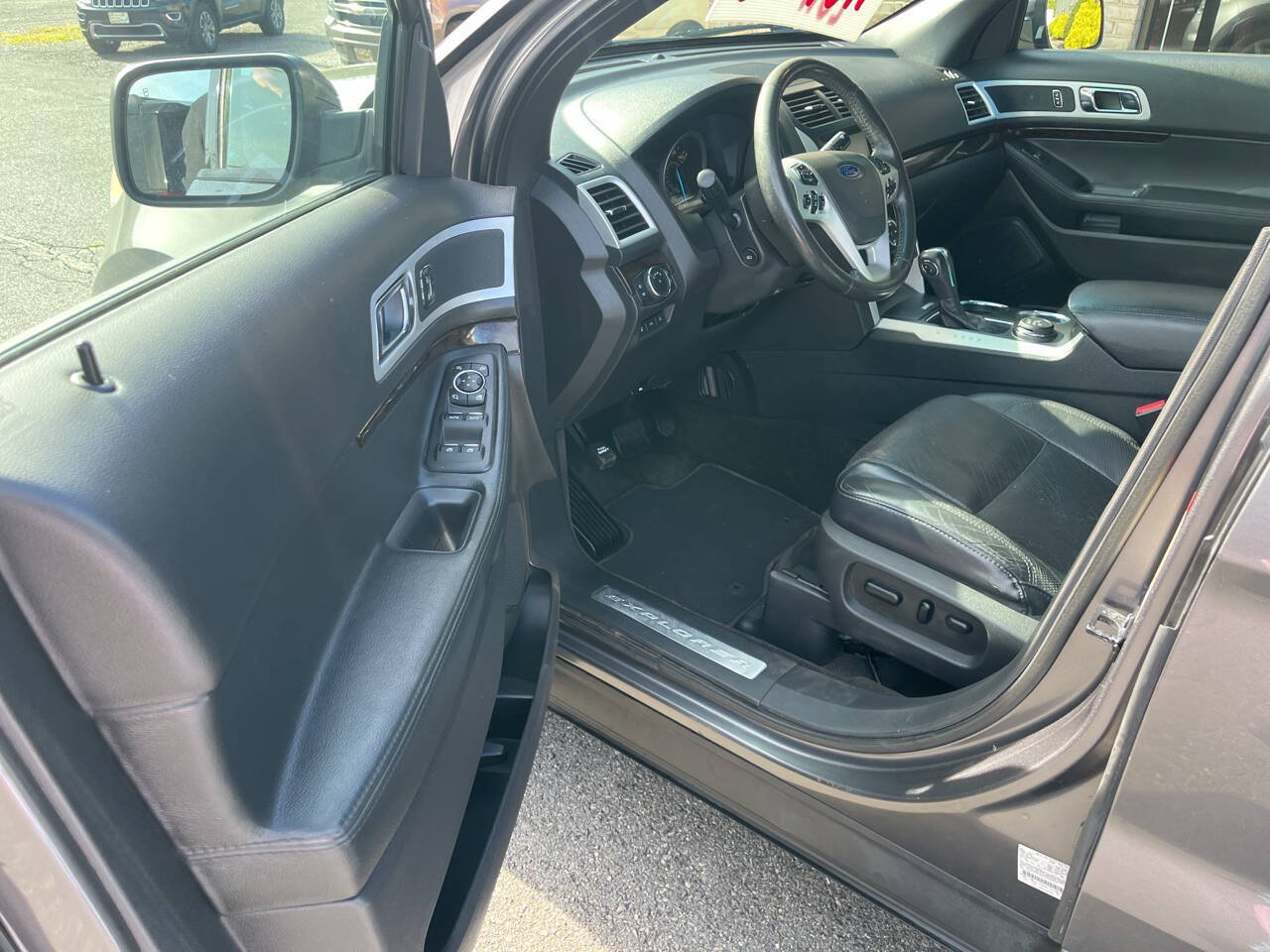 Used 2012 Ford Explorer Limited AWD/4WD image 13