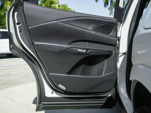 Used 2023 Lexus RX 350 Premium image 32